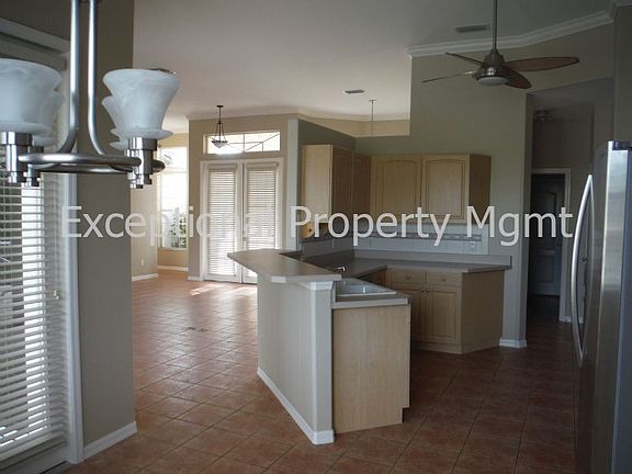 2nd image of 4000 SW 27th Ct