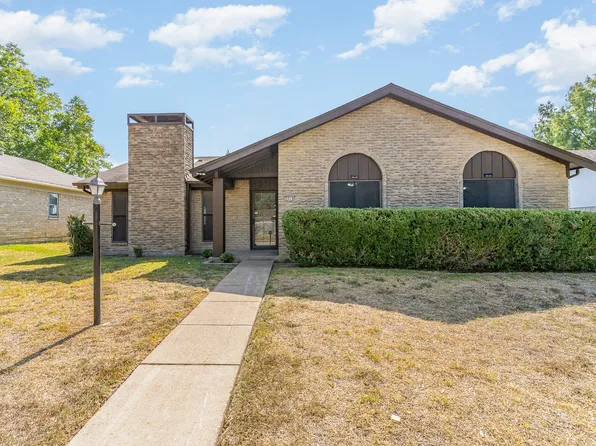 5014 Collingwood Dr, Garland, TX 75043