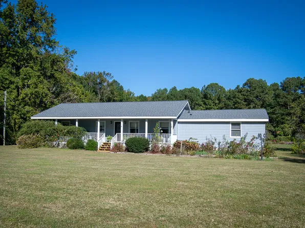13015 Indian Trail Rd, Belle Haven, VA 23306