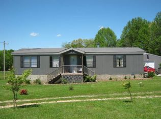 5358 Claysville Rd, Crossville, TN 38571