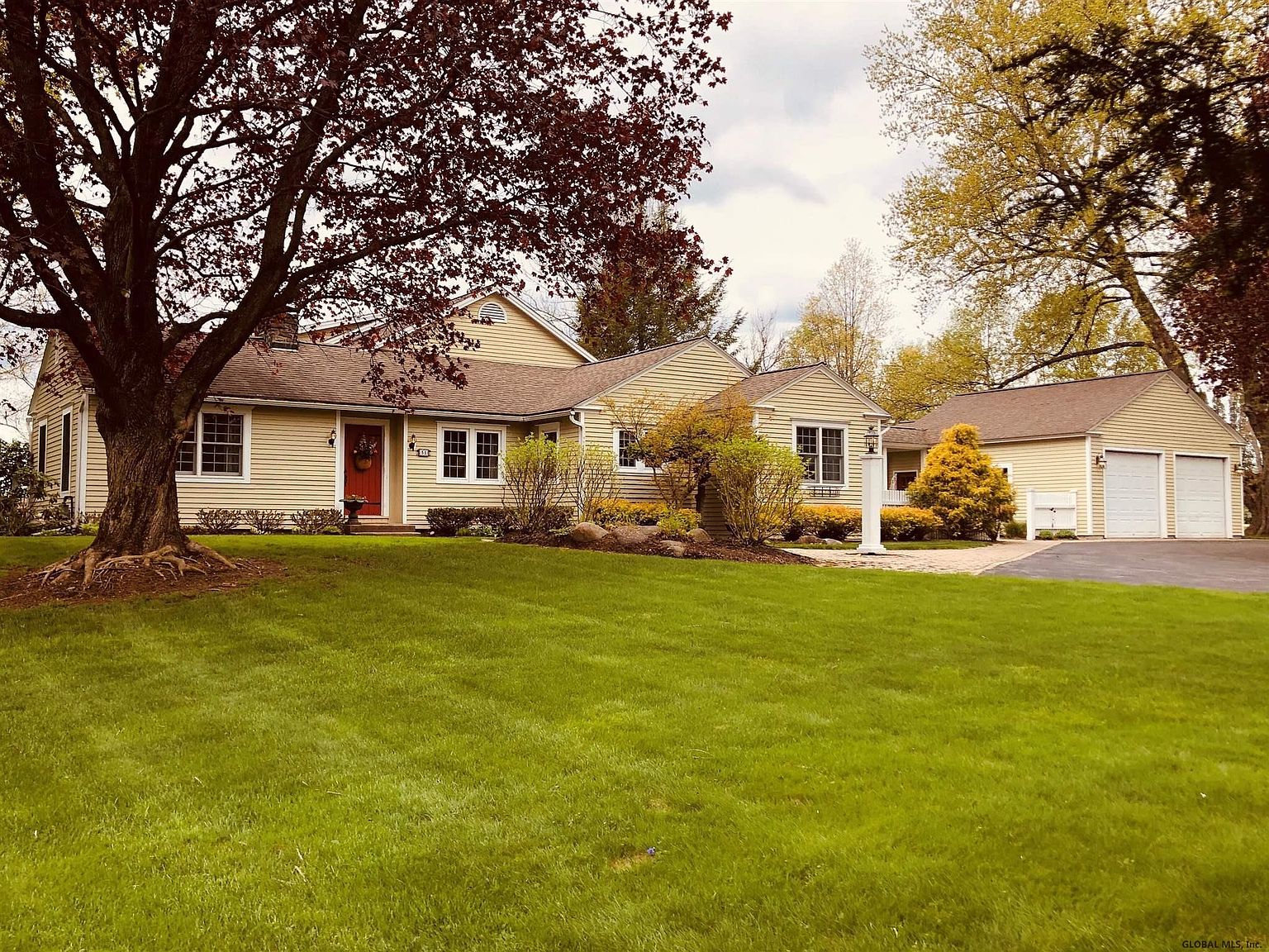 31 CHESTNUT RIDGE Road, Queensbury, NY 12804 Zillow
