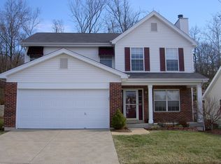 5787 Wickershire Ln, Saint Louis, MO 63129