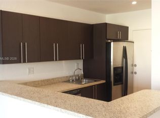 Dadeland Capri Condo, Miami, FL 33143