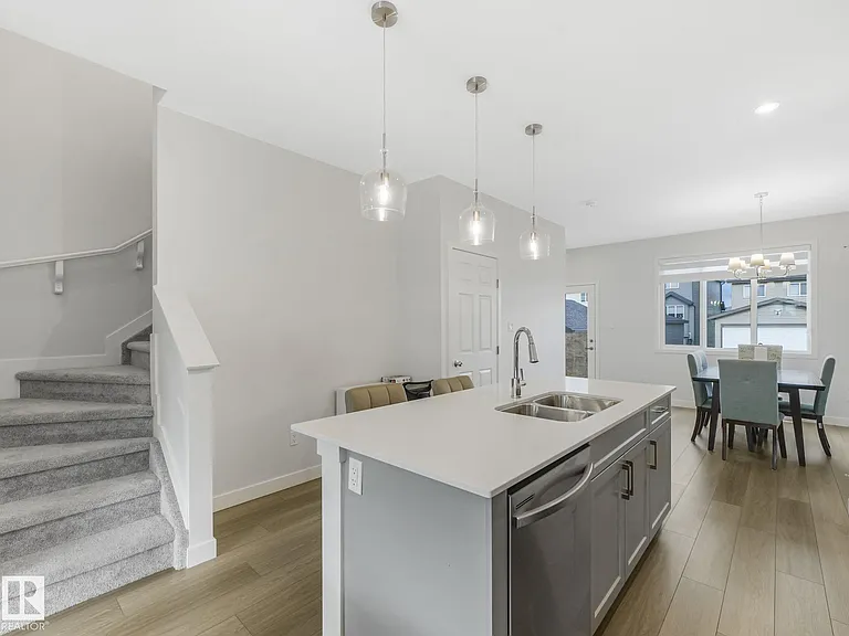 1206 Keswick Dr SW — Photo 16
