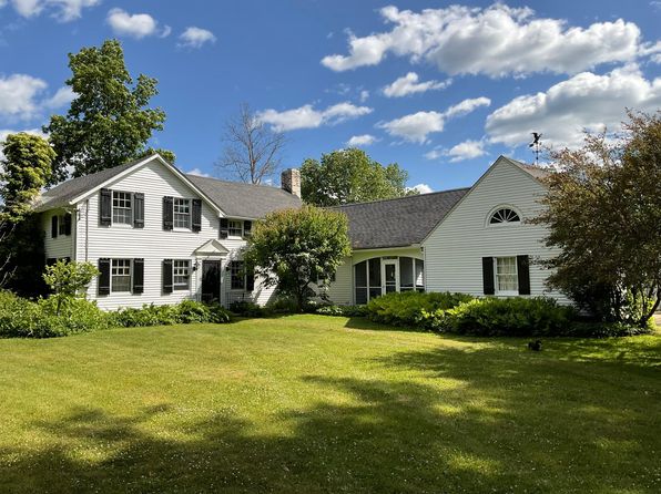 461A Wells Hill Rd