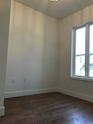 Rented by Really NY LLC | media 31