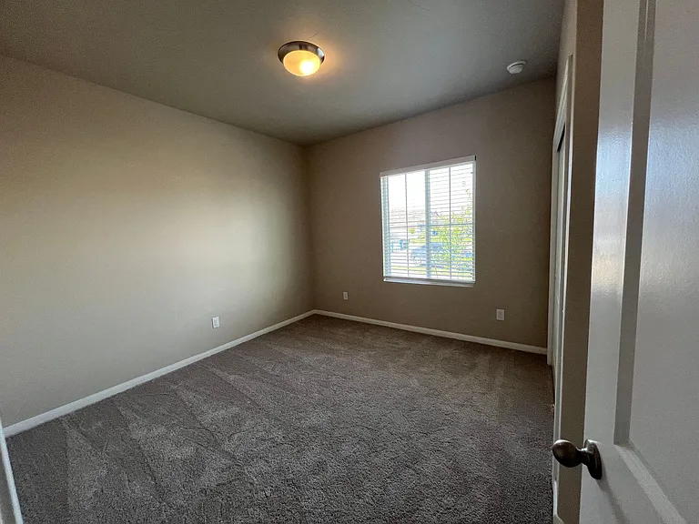 3500 Tripps Pl — Photo 23
