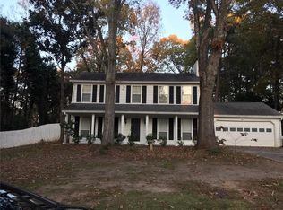 2375 Selman Dr, Duluth, GA 30096