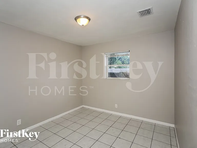 3751 NW 170th St — Photo 10