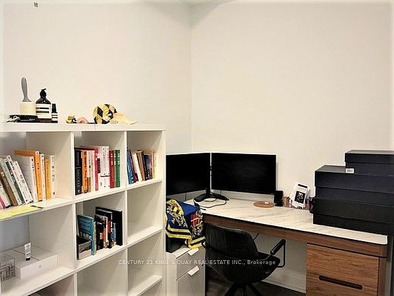 4th image of 32 Forest Manor Rd #3004