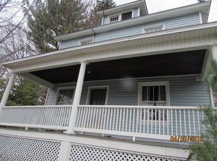 132 Keller Ln, Shavertown, PA 18708