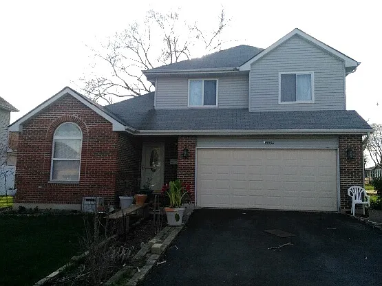 15934 Ashland Ave photo 1