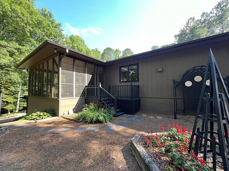 3005 Hickory Tree Pl — Photo 26