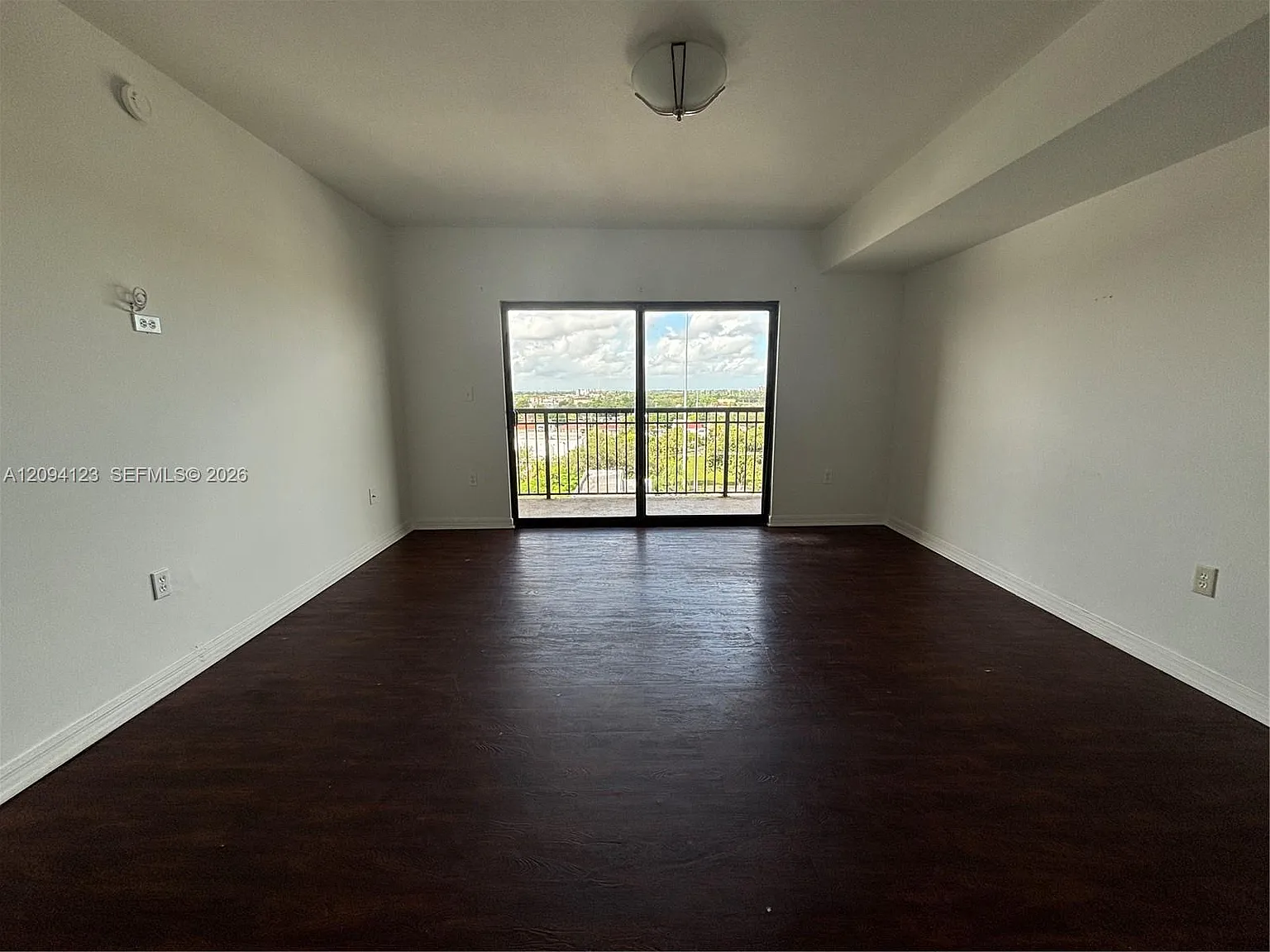 Keystone Park Condo — Photo 1