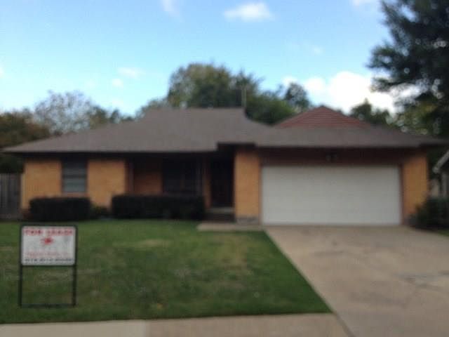 1st image of 3044 Seymour Dr