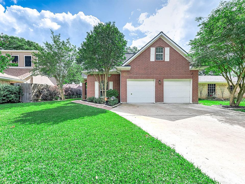 1st image of 2618 Village Ct