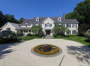 79 Lukes Wood Rd, New Canaan, CT 06840