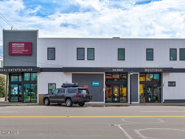 120 N Lake Park Blvd #200