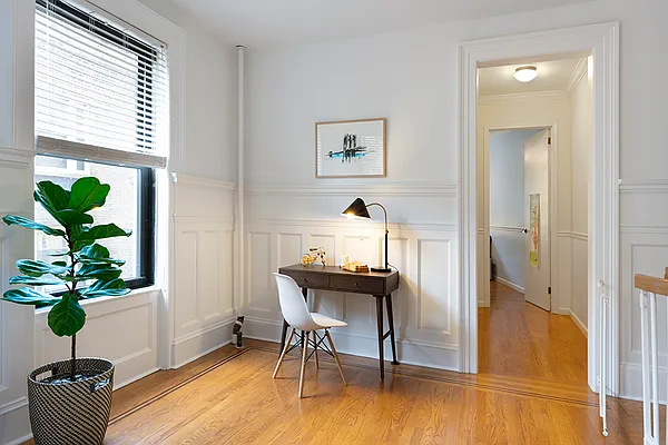 Sold by Compass | media 2