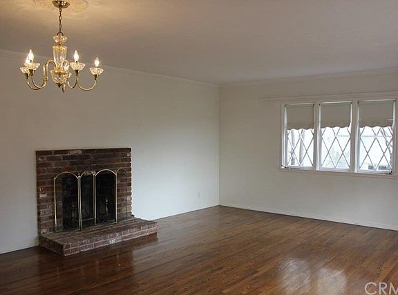 4th image of 5317 Mount Royal Dr