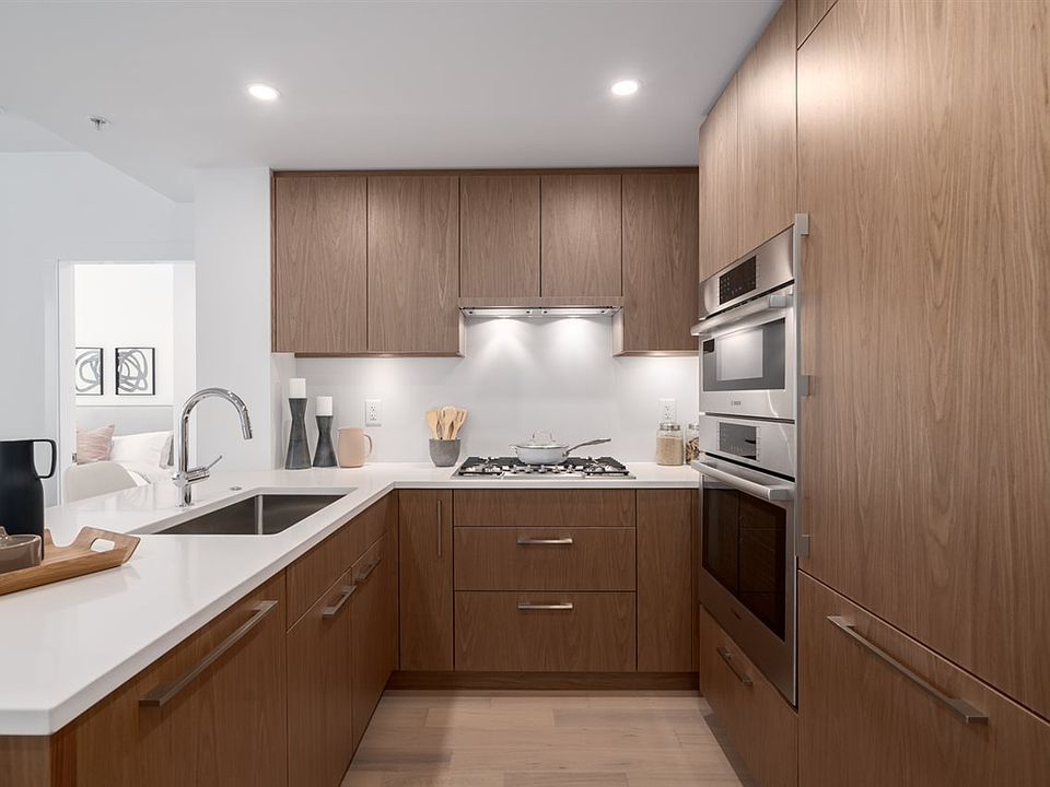 1st image of 4988 Cambie St #205