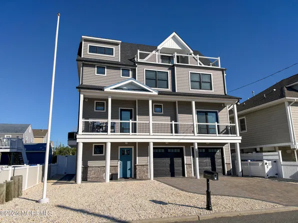 1902 Pennsylvania Avenue E, Ortley Beach, NJ 08751