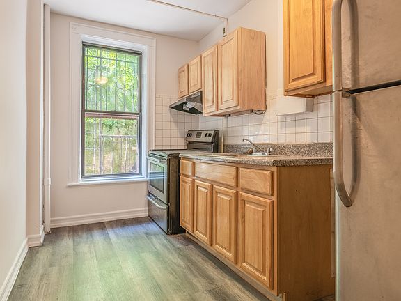 2nd image of 380 Saint Johns Pl #1F