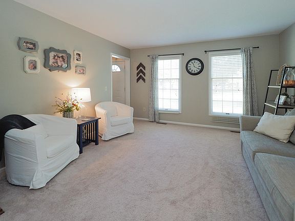 2211 Mansfield Ave-103