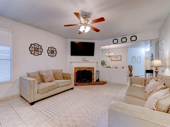 5th image of 2923 Rising Sun Rd