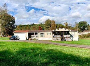 115 Hook City Rd, Bruin, PA 16022