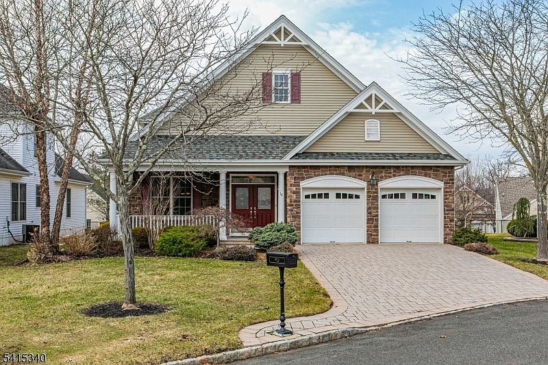 1st image of 10 Independence Ct