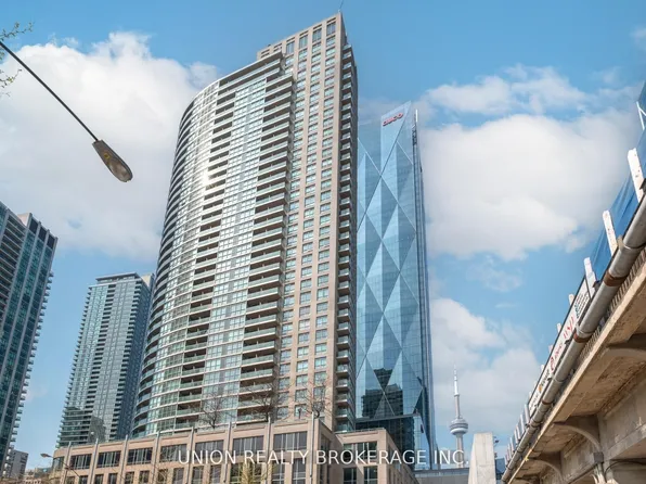18 Yonge St #606, Toronto, ON M5E 1Z8