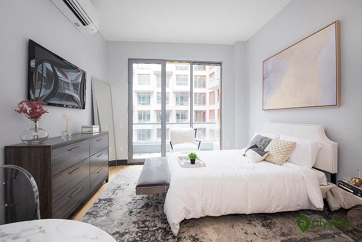 10 Montieth Street — Photo 1