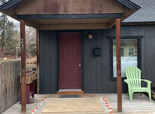 237 NW Riverfront St, Bend, OR 97703