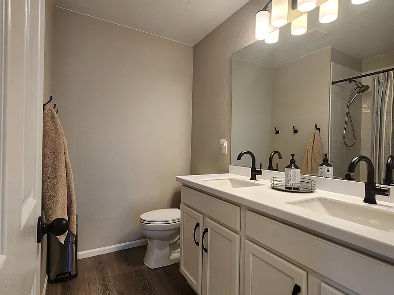 6413 Bodacious Cir — Photo 33