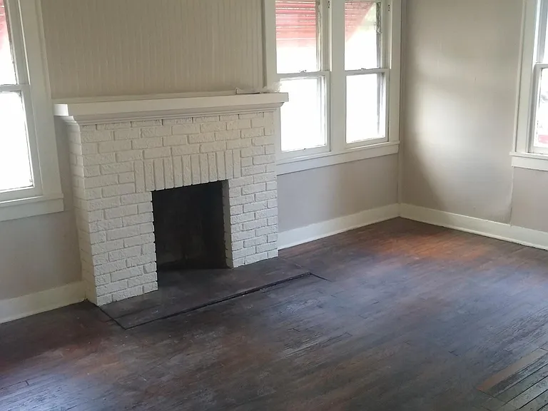 1154 Walnut St — Photo 8