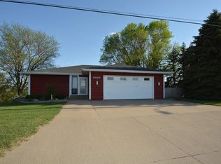 5000 Christy Rd, Sioux City, IA 51106