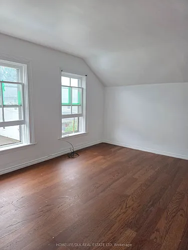 105 Bethune St #2 Photo 1