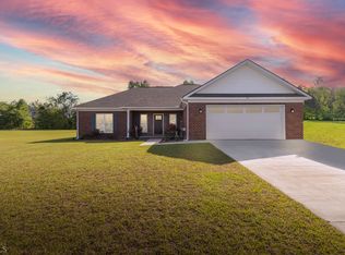 211 Fallen Leaf Dr, Brooklet, GA 30415