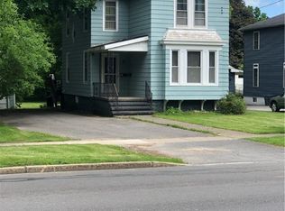 69 Oxford Rd, New Hartford, NY 13413