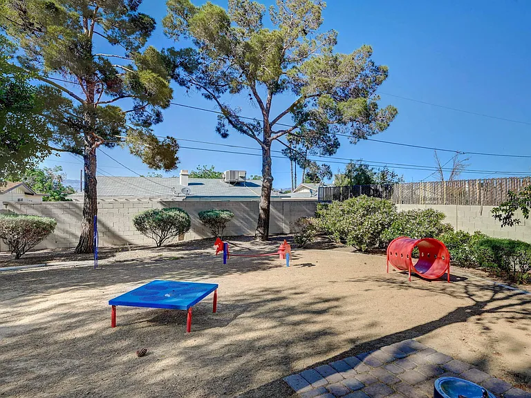 Solstice Apartment Homes — Photo 41