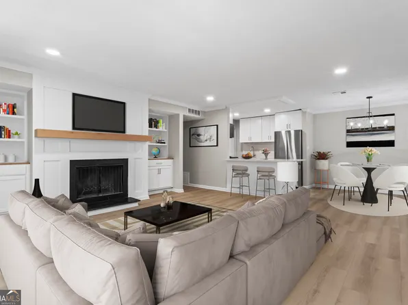 1012 River Mill Cir #1012, Roswell, GA 30075