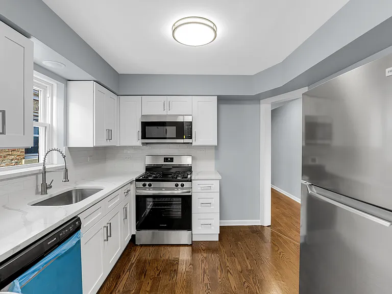 5420 N Central Ave #2 — Photo 13