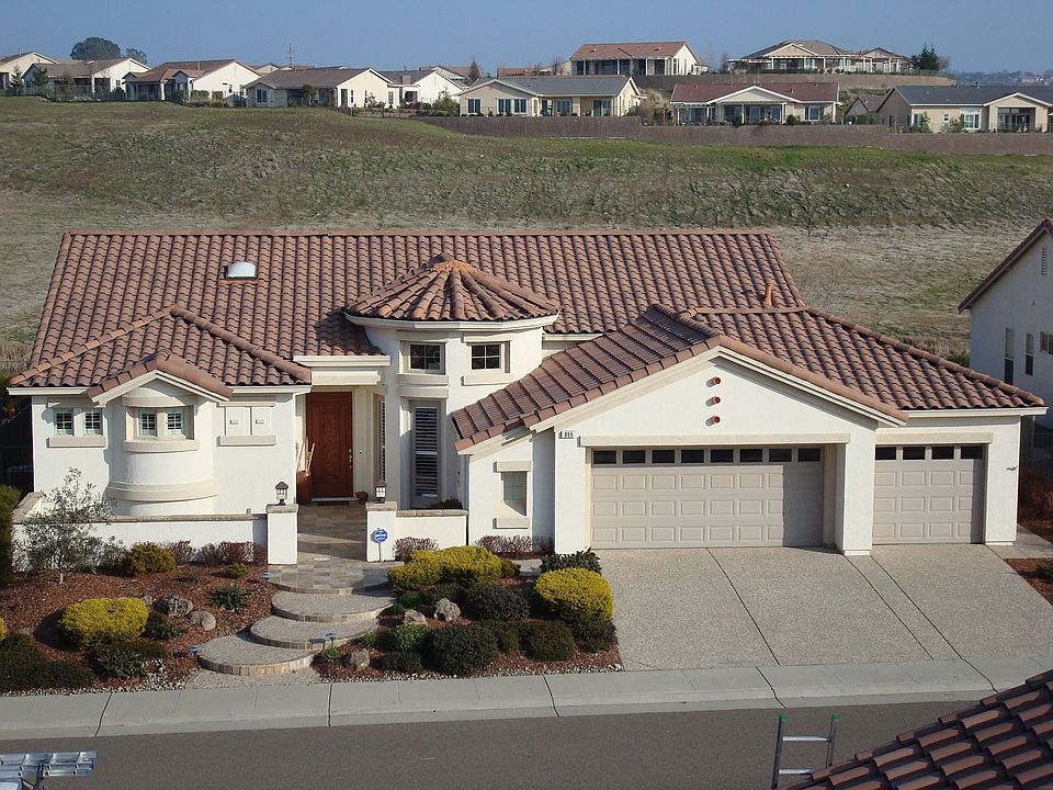855 Mossy Ridge Ln, Lincoln, CA 95648