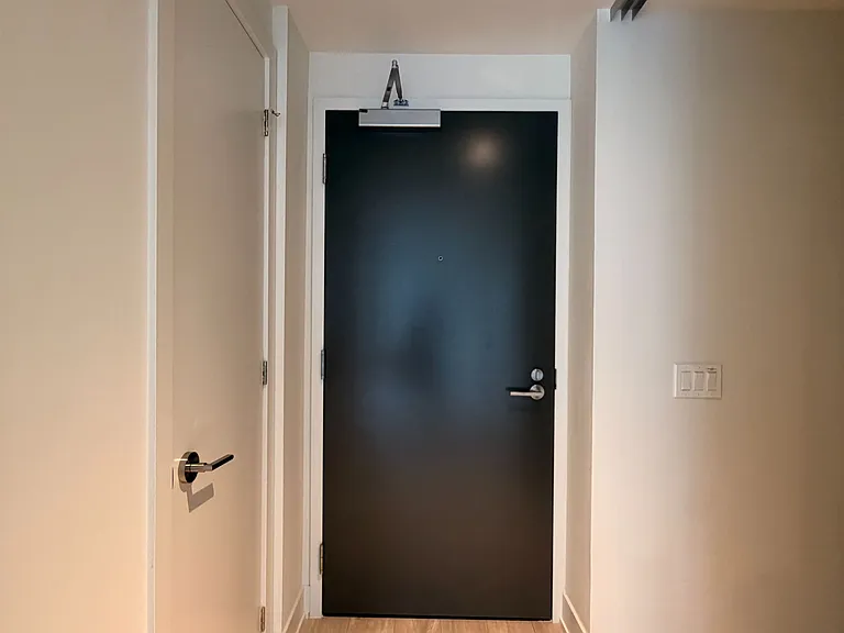8 Cumberland St #3604 — Photo 21