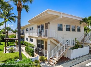 114 Cascade Ln APT 4, Palm Beach Shores, FL 33404