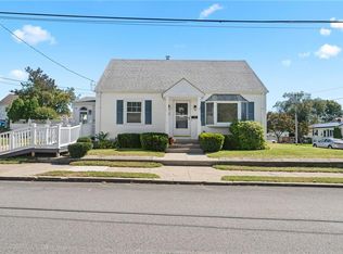 136 Frankfort St, Cranston, RI 02910