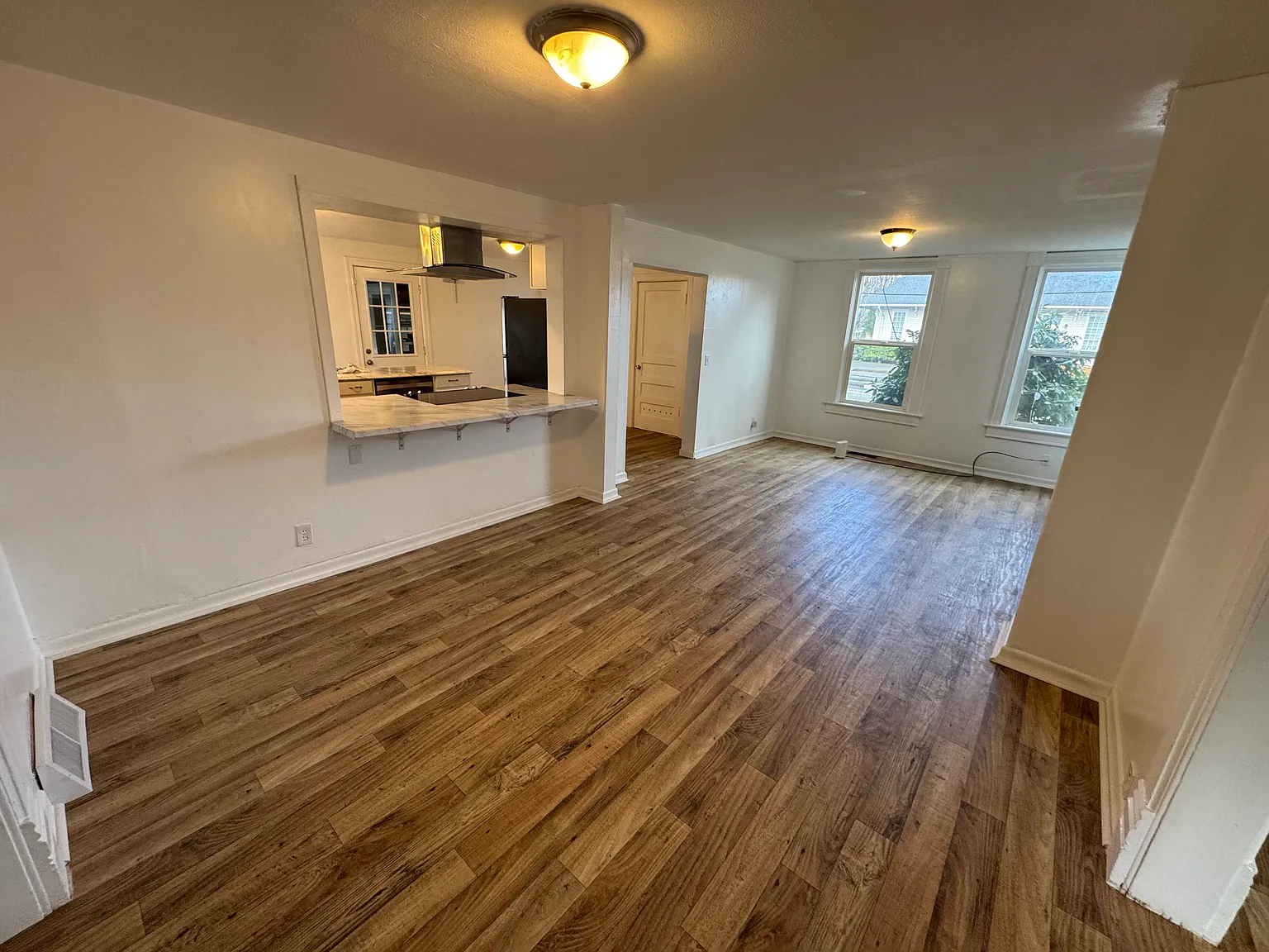 3 bed, 2000 sqft, $2,780 — Photo 1