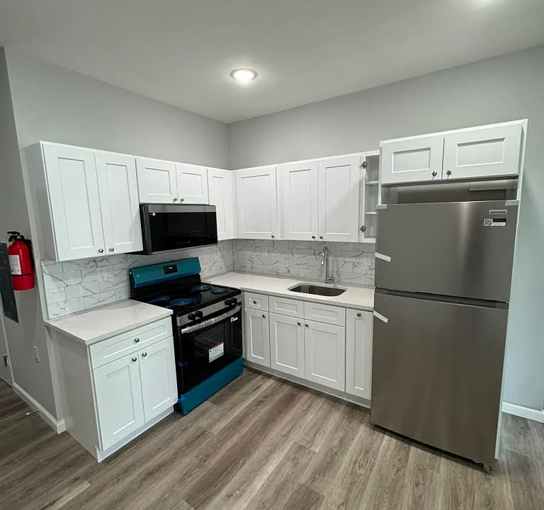 445 Summer St #1