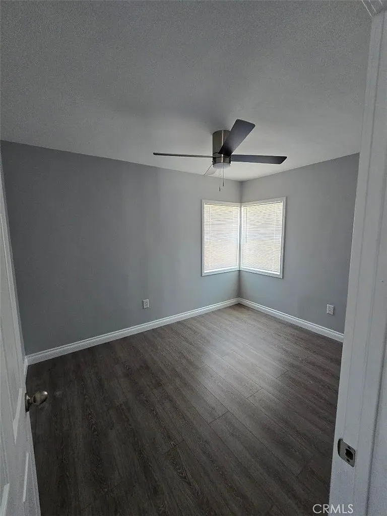 2 bed, 1000 sqft, $3,000 — Photo 3